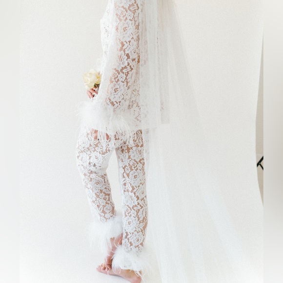 Bon Viviann white lace pj set - Picture 3 of 3